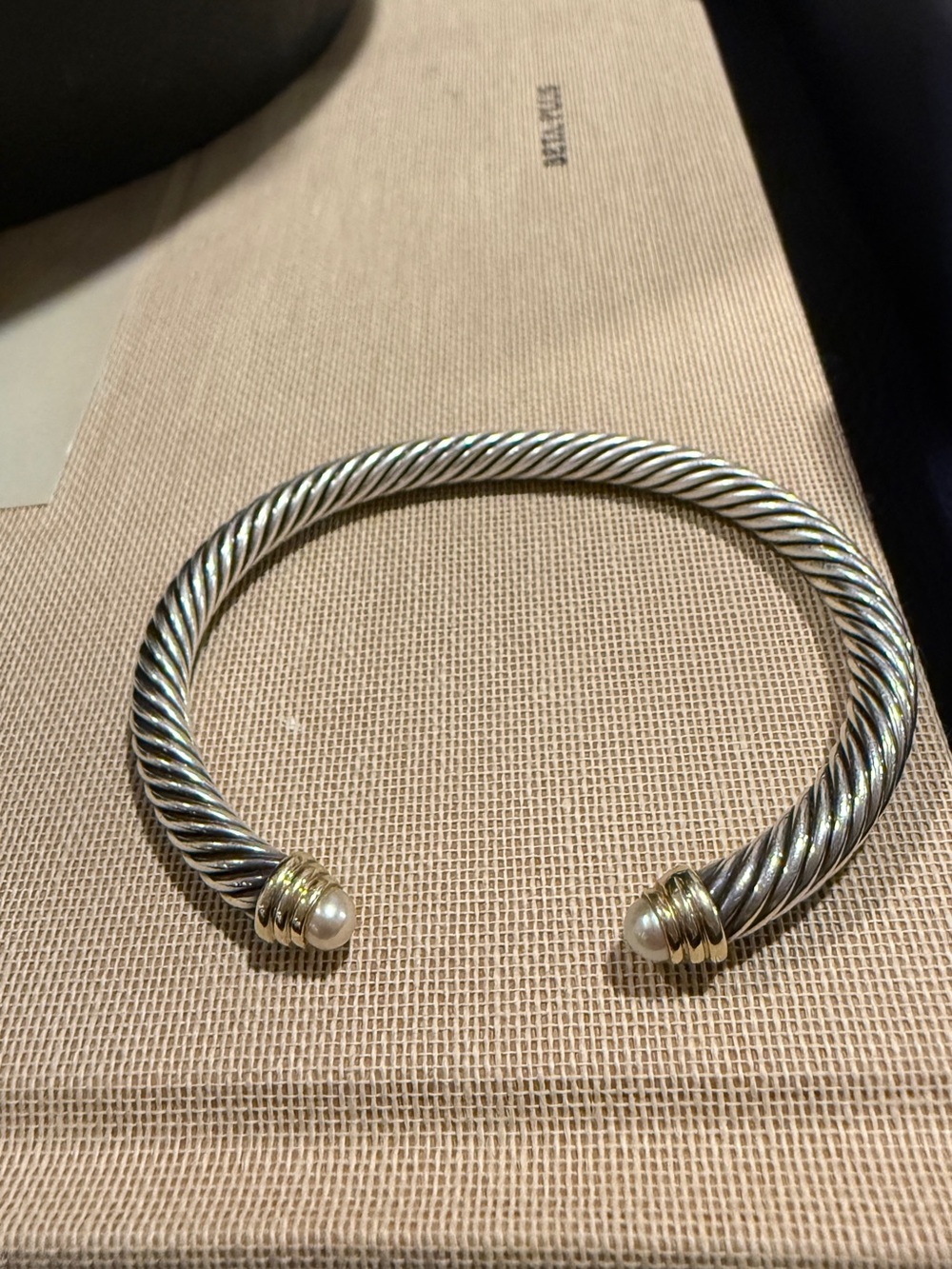 David Yurman Classic Cable Bracelet 14K Yellow Gold and Freshwater Pearls